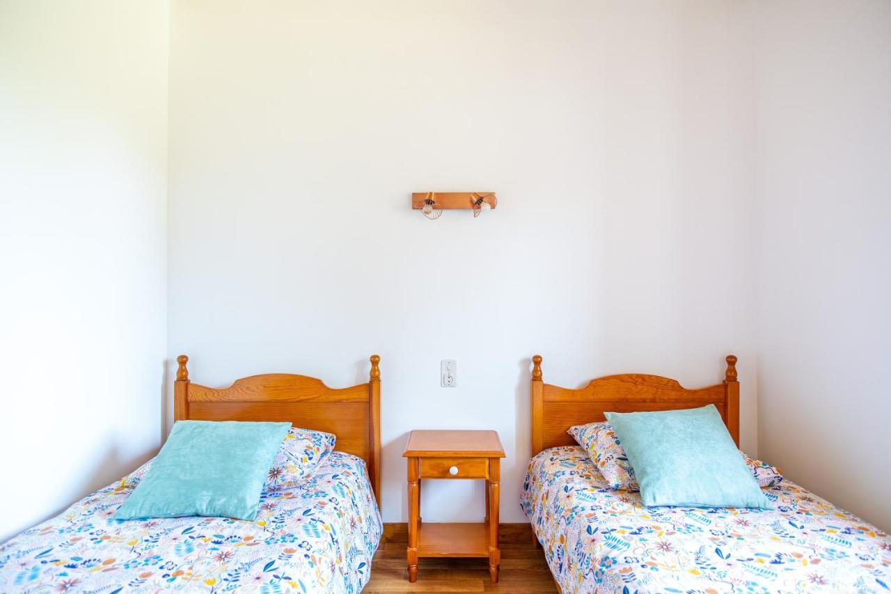 Loustic Villa Plomodiern ภายนอก รูปภาพ